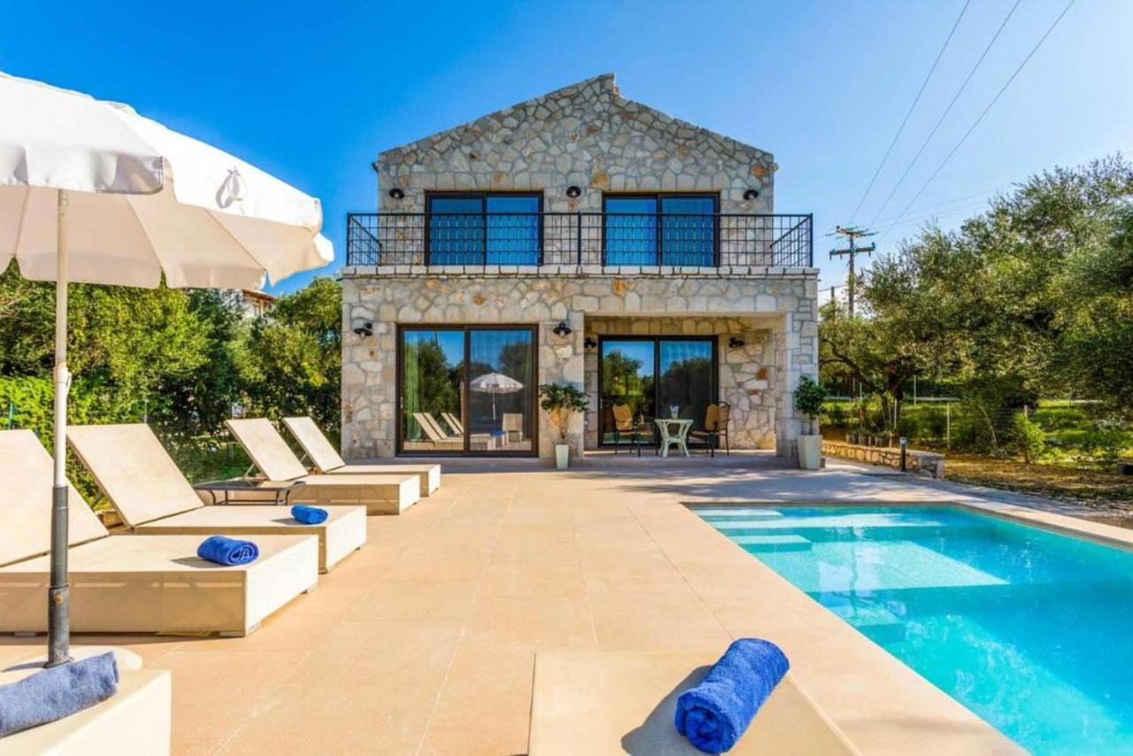 Astarte Villas - Petra Elia Private Villa With Pool Plános Buitenkant foto