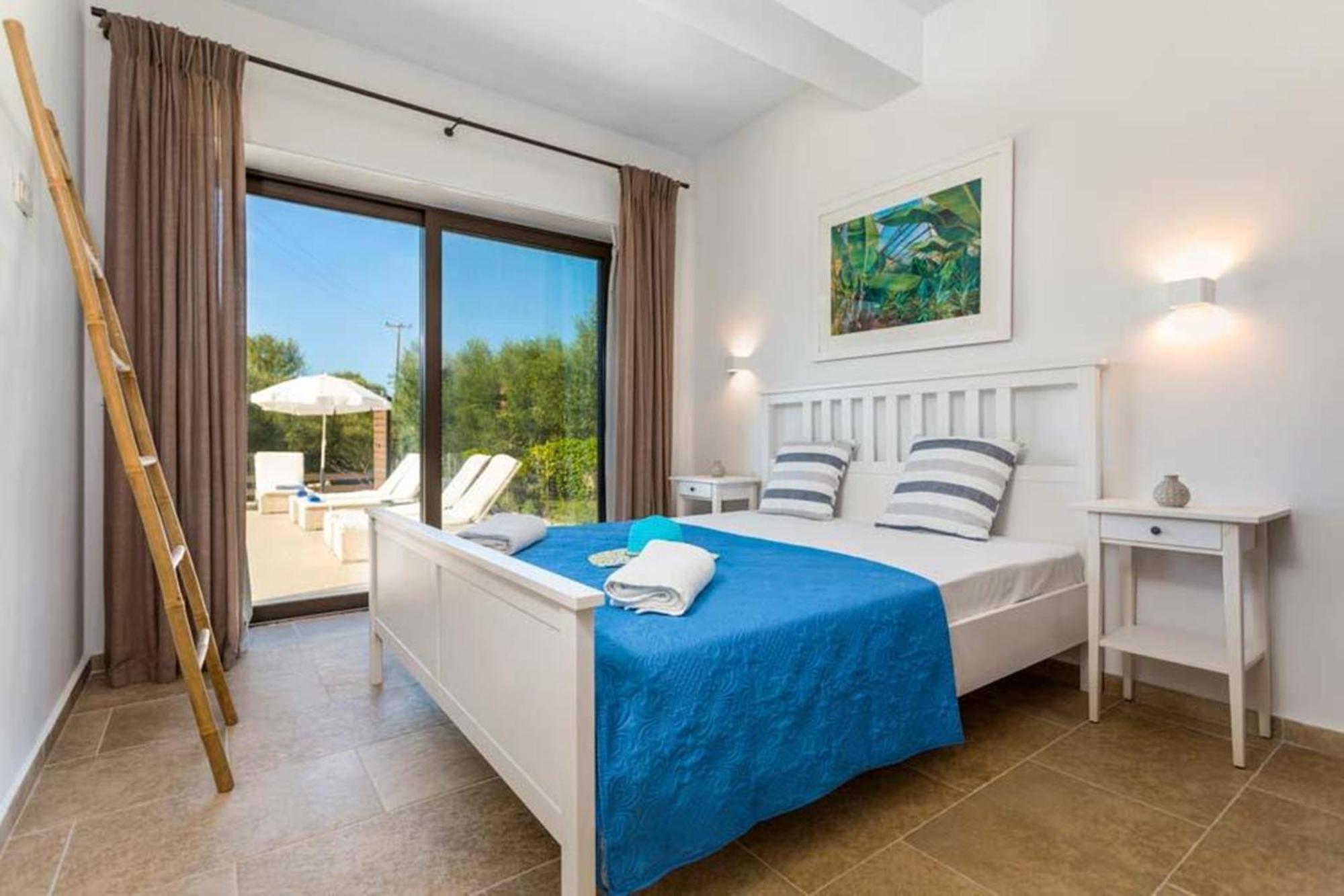Astarte Villas - Petra Elia Private Villa With Pool Plános Buitenkant foto